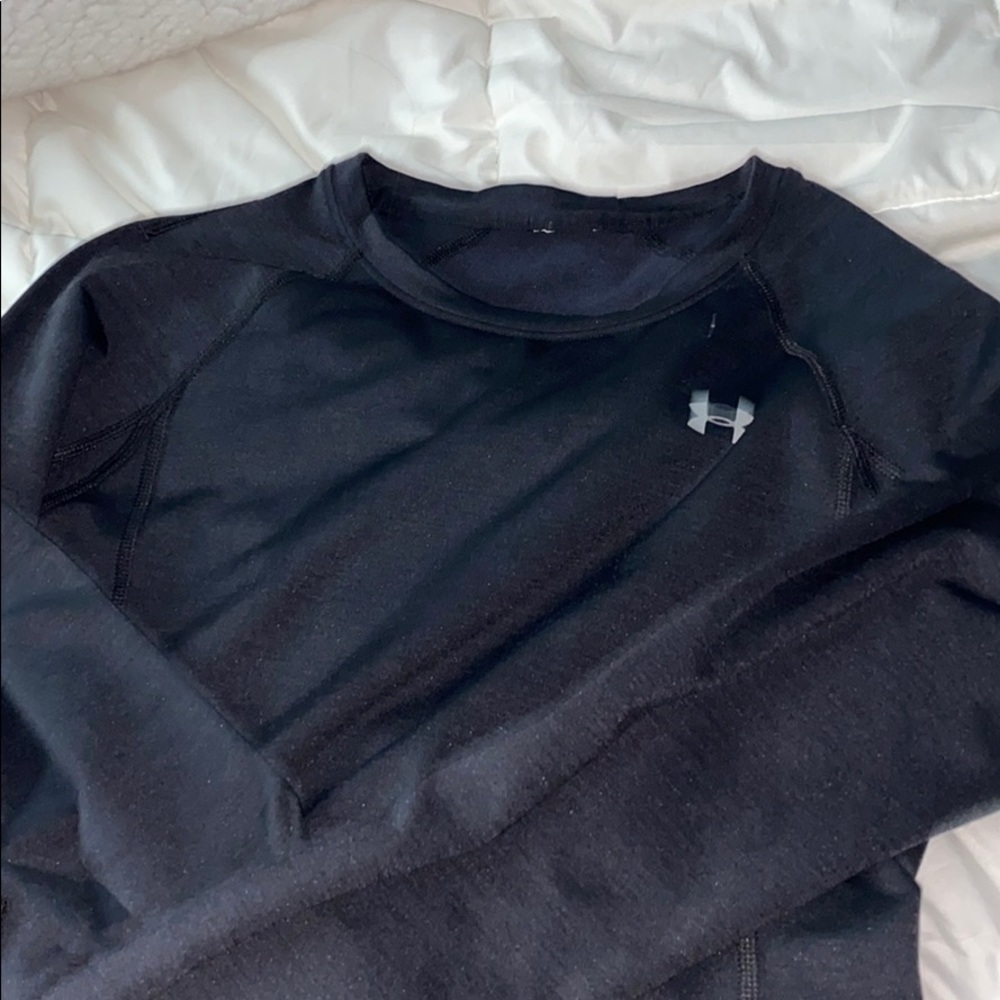 Under armor shirt